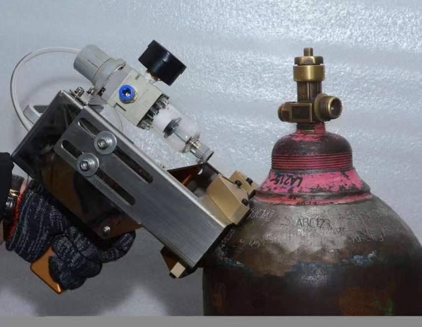 Handheld portable penumatic dot peen engraving machine for VIN Chassis number